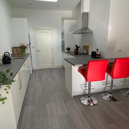 Apt 4 - Silver Spruce Apartment คิลลาร์นีย์ ภายนอก รูปภาพ