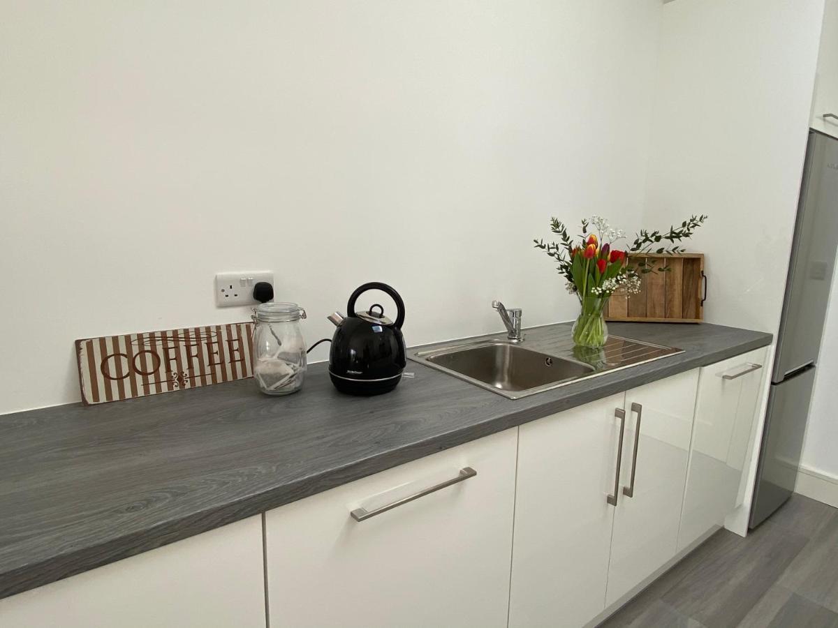 Apt 4 - Silver Spruce Apartment คิลลาร์นีย์ ภายนอก รูปภาพ